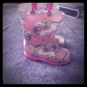 Girls rainboots